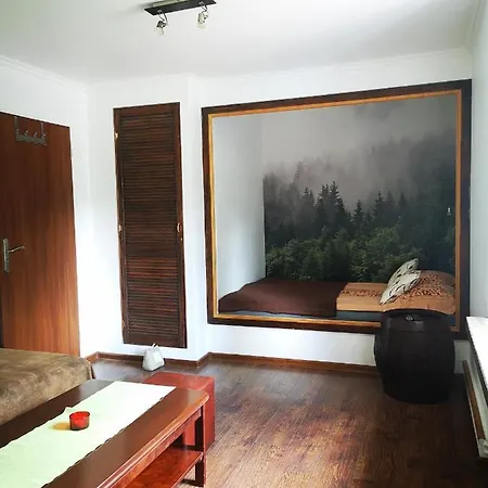 Pod Gadajacym Kotem Długopole-Zdrój