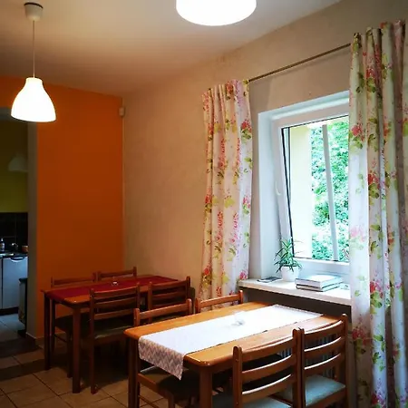 Pod Gadajacym Kotem Проживание в семье *